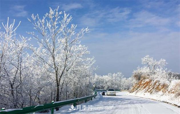 湖北襄阳保康：高山雾凇美如画(图2)